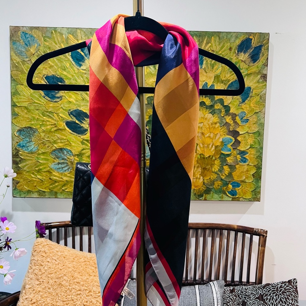 Silk Geometric Multi-Color Scarf - Women Accessories
